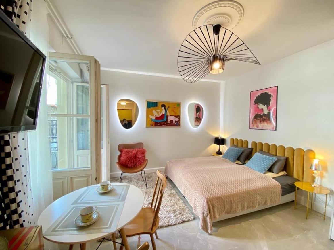 Luxury Panda Apartment In Old Town 크라쿠프 외부 사진